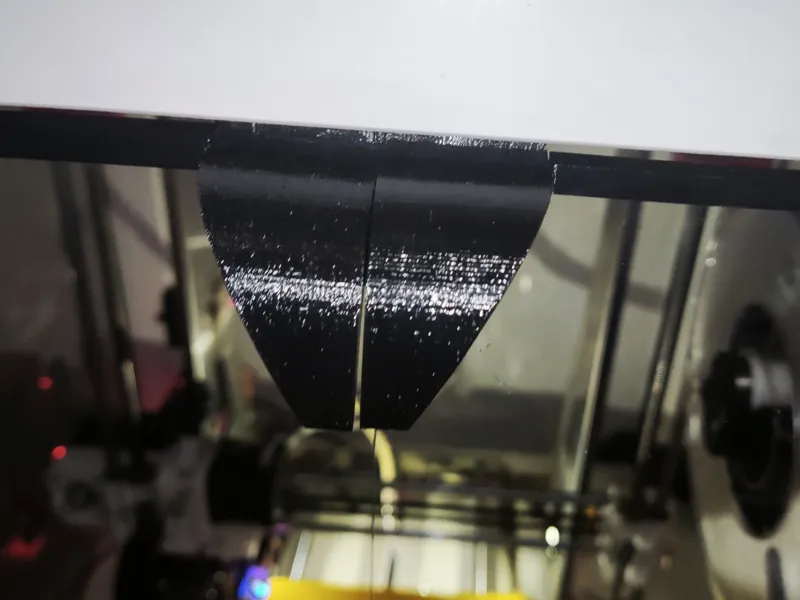 Improved hinges and handle for Lack Enclosure V2