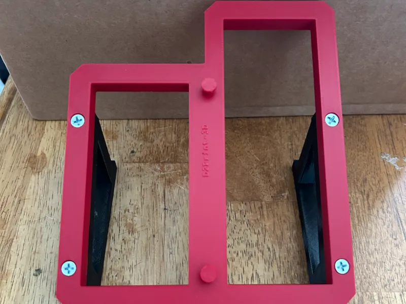 M12/M18 Dual Charger wall mount