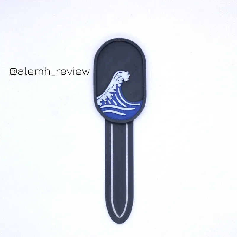 HOKUSAI GREAT WAVE BOOKMARK