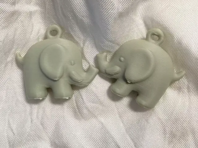 立体大象耳环