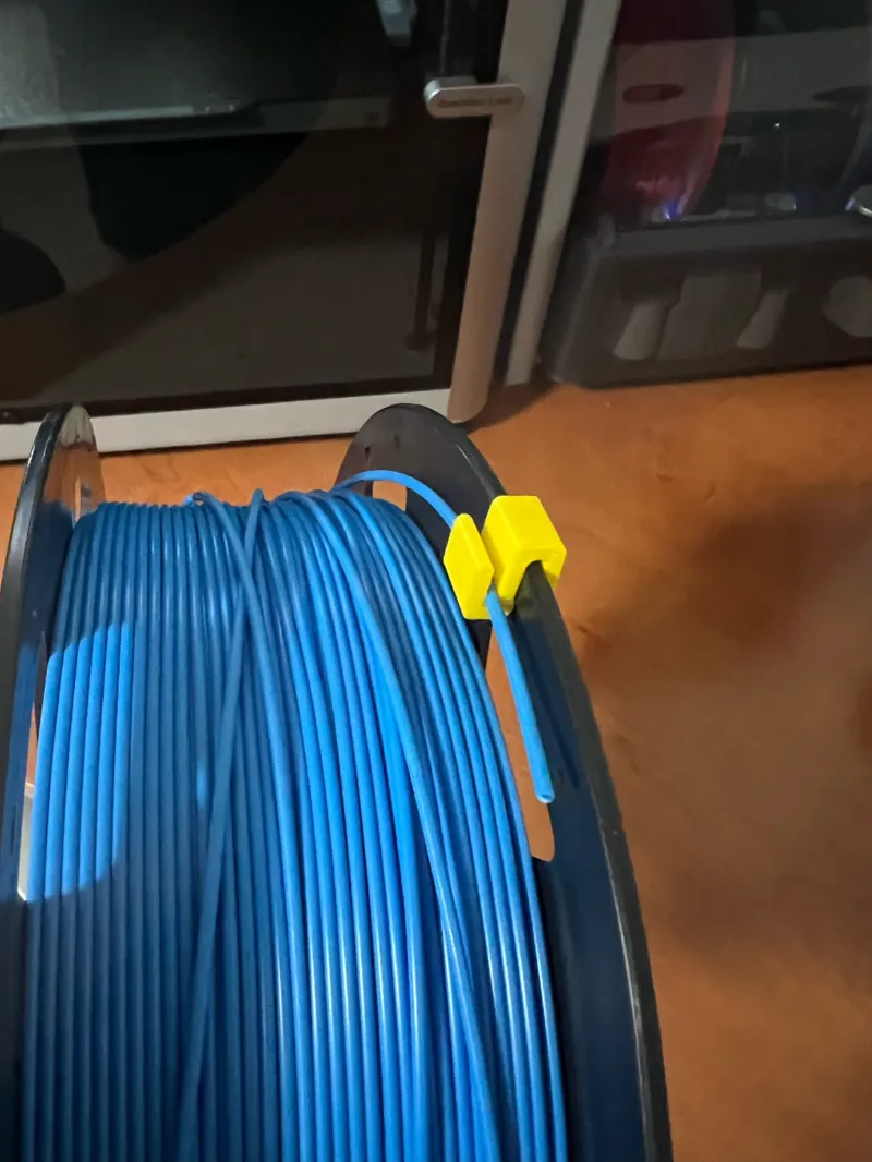 Filament Clip for Thin Spools