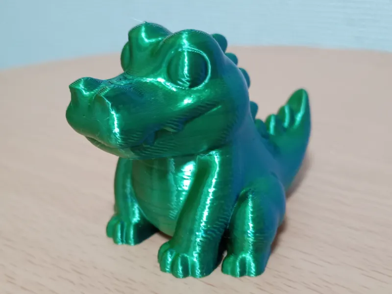 ワニのフィギュア