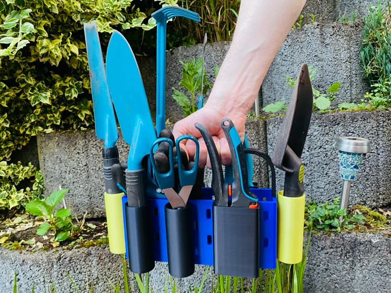 Modular Garden Toolbox (SKADIS)