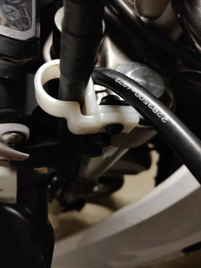 Yamaha Brake Line Holder by Sumo_life48 MakerWorld