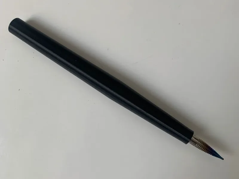 Minimalist Holder for Eureka Titanium Dip Nib