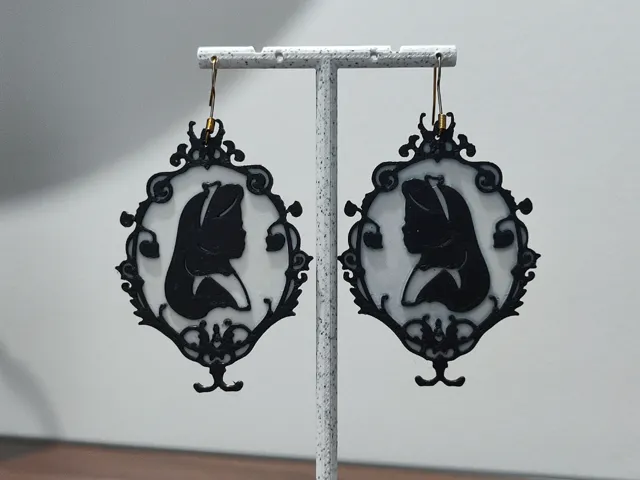Aretes Sombras del País de las Maravillas