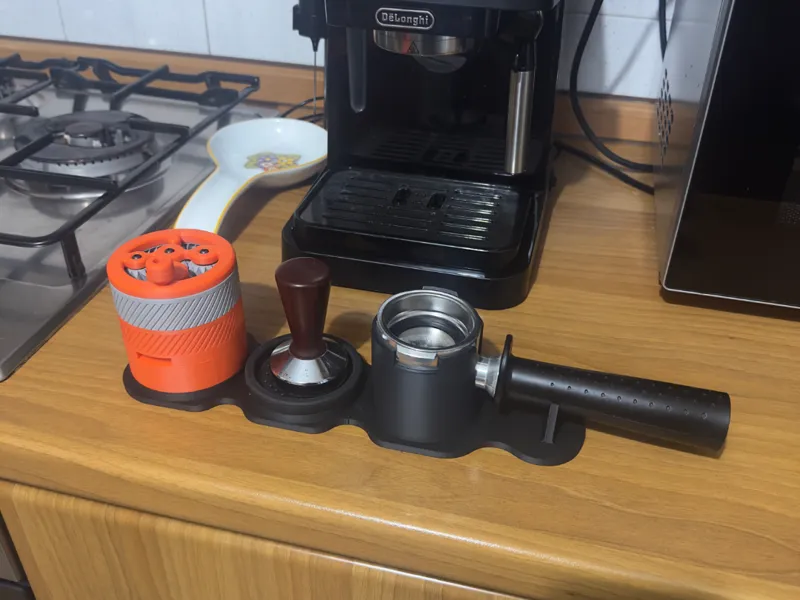 base WDT Delonghi caffe