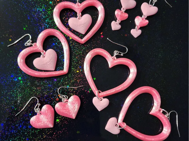 Valentine's Day Dangling Heart Earrings