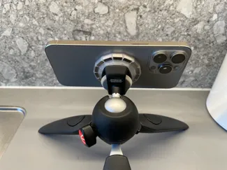 Magsafe iPhone mount adapter for 1/4" screw