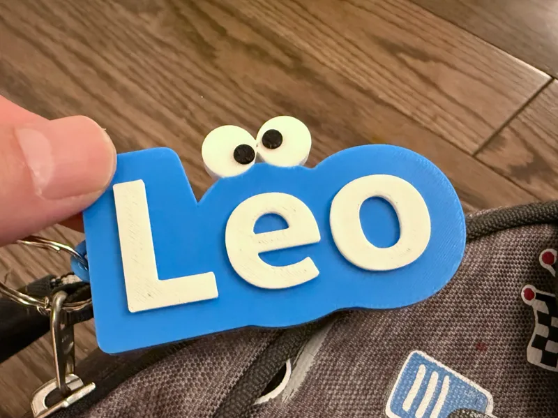 Name tag : Leo