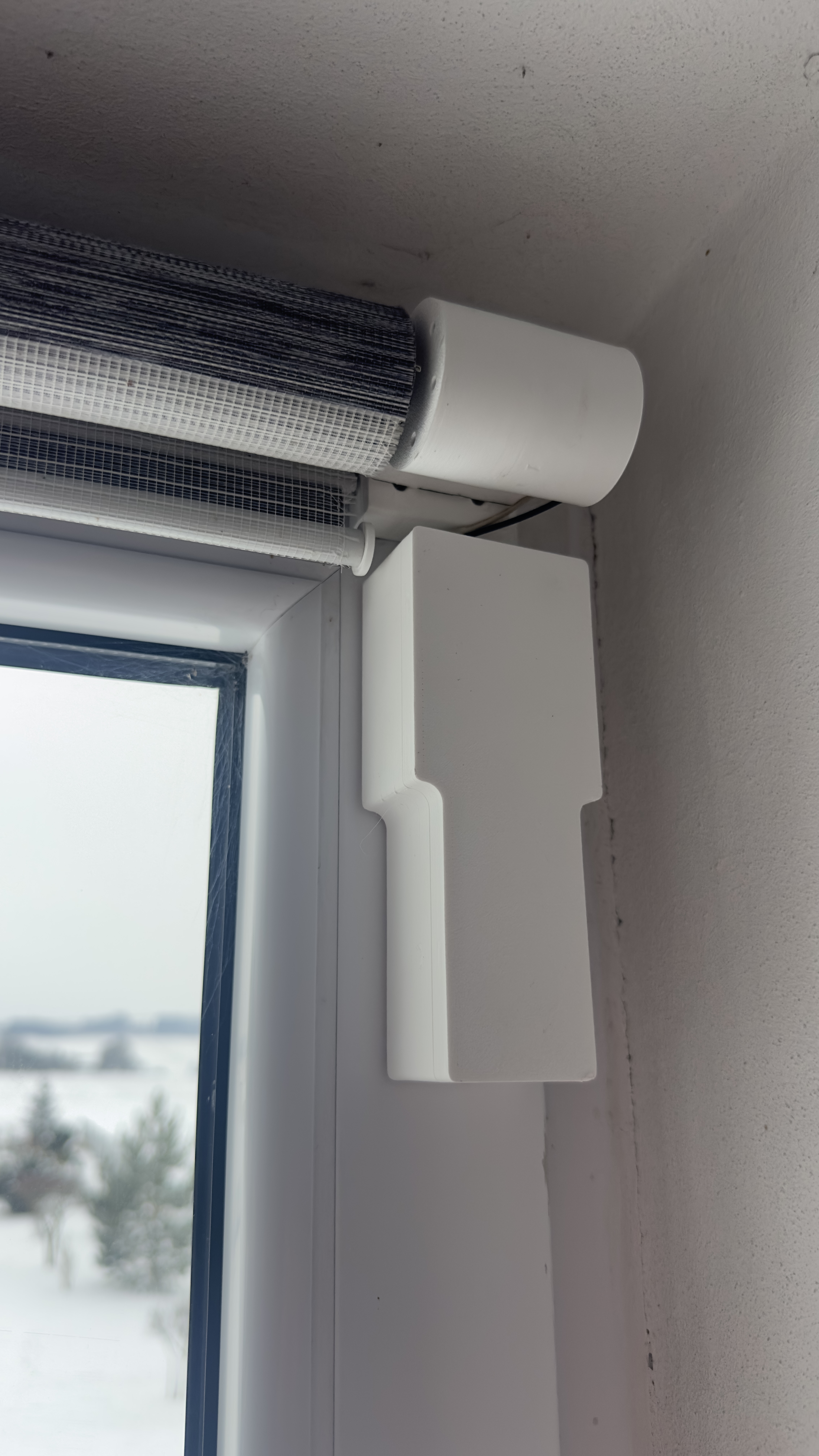 Miniatura 1 do modelo 3D electric roller blind