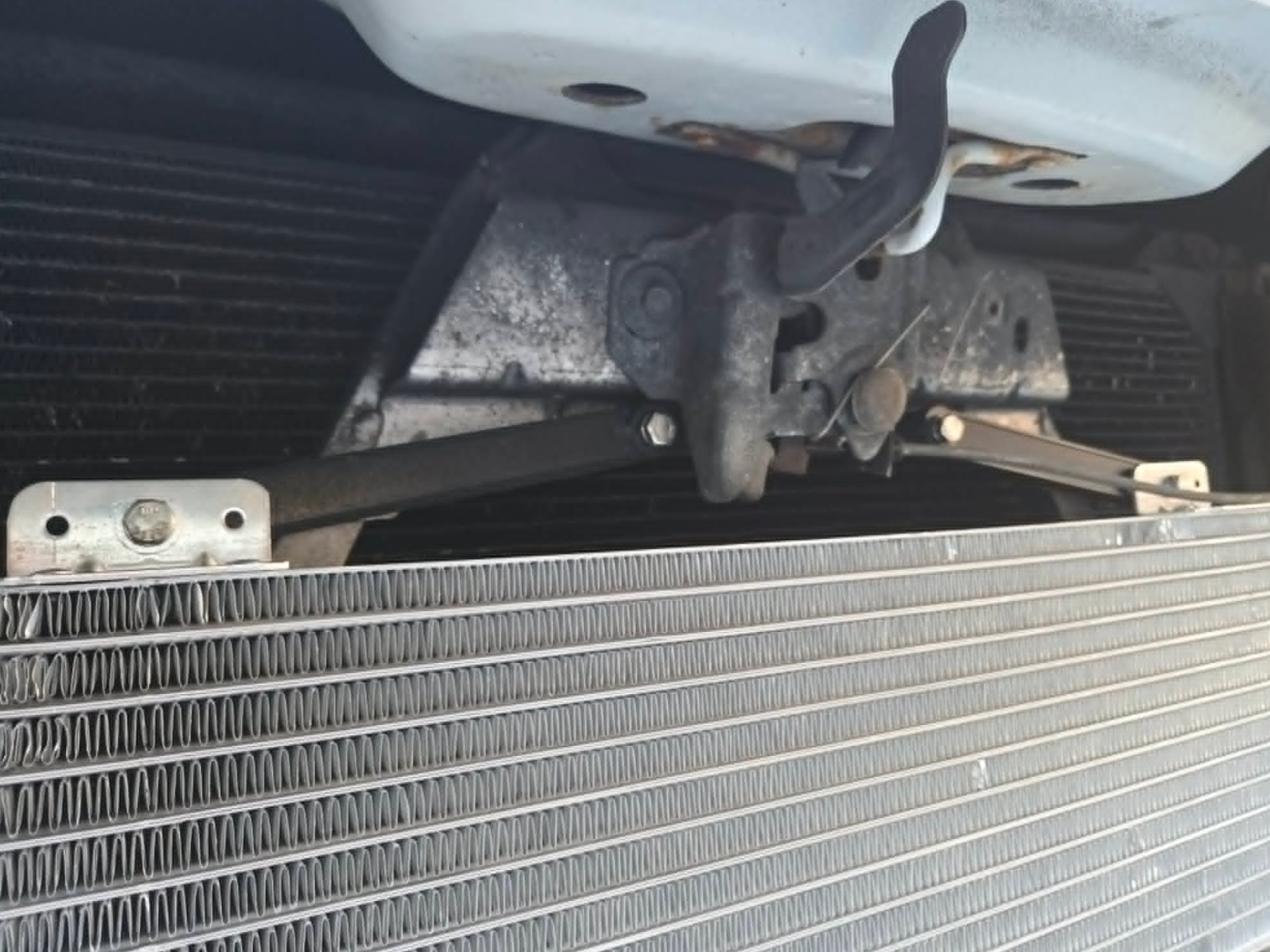 GMT800 40k Trans cooler mounting brackets