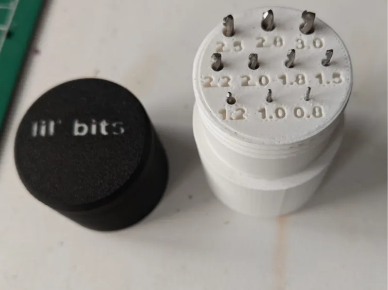 LIL BITS