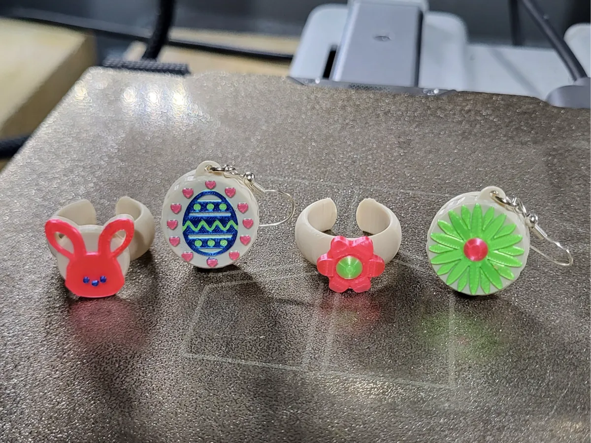 Flashing Easter earrings with magic ring...No AMS - Free 3D Print Model ...