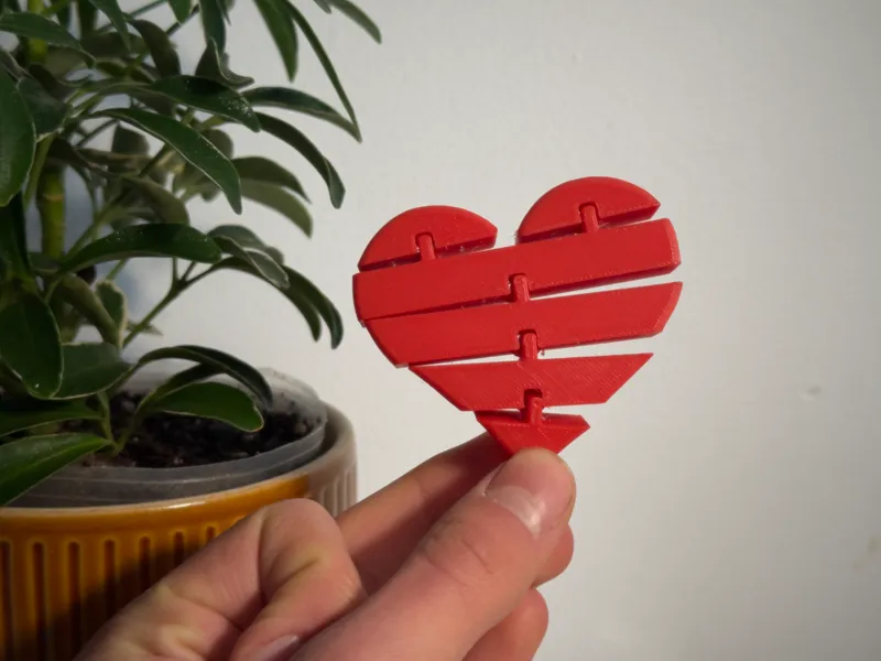 Magnetic Valentine's Day Flexi Heart Fidget