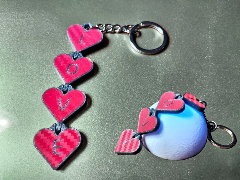Flexi Hearts Keychain
