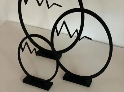 Standing Easter eggs
