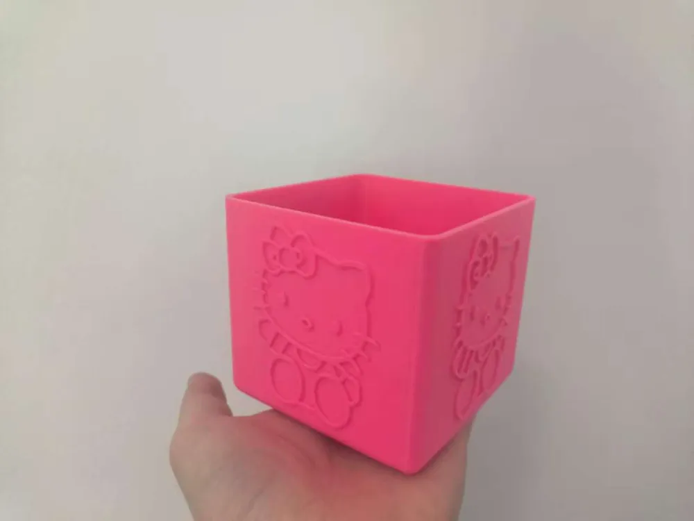Hello Kitty storage box - Free 3D Print Model - MakerWorld