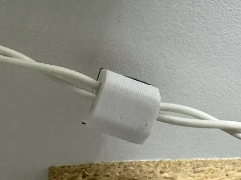 8mm x 10mm wire clip