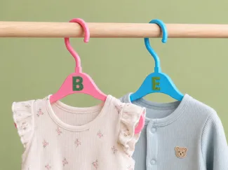 Personalized Children's Hanger 
