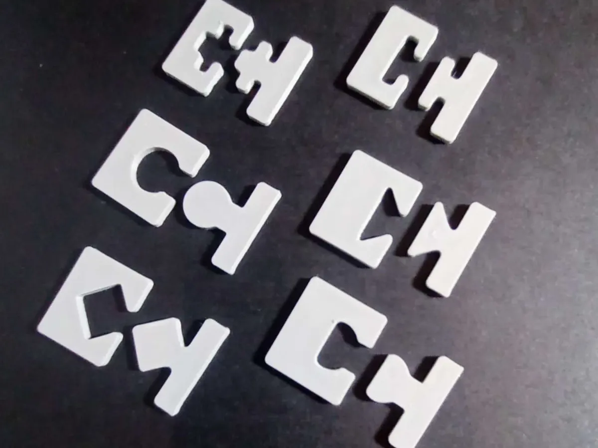 Gabarit de jonctions puzzle à emboîter