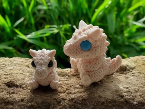 Knitted  Tiny Baby Carnotaurus