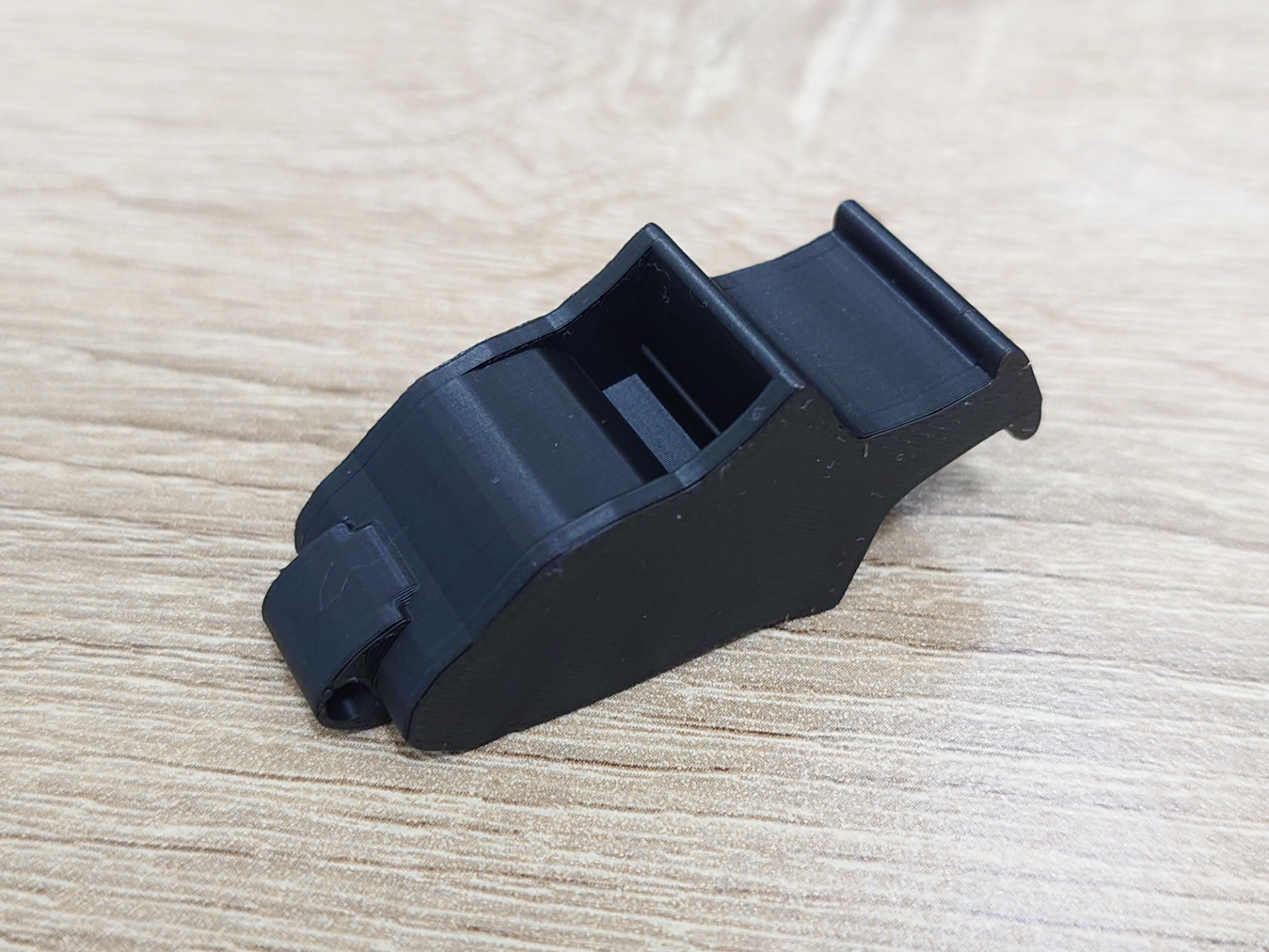 Dolfin F Referee Whistle 海豚哨 裁判哨 3D model