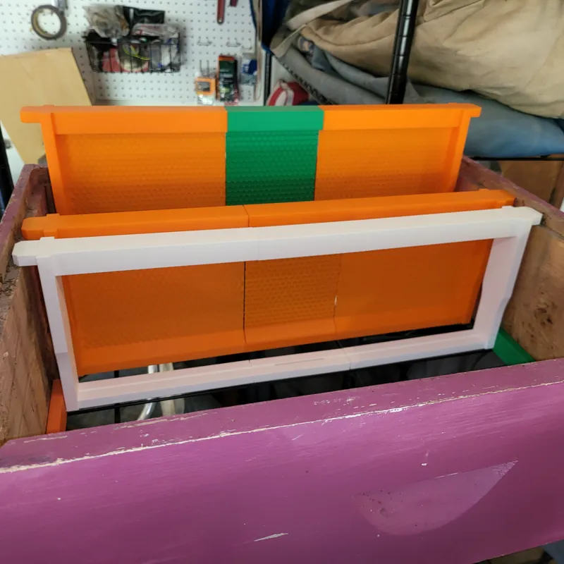 Langstroth Beehive Frame - Medium Open