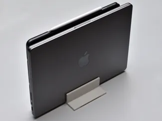 Ventilated stand for MacBook Pro and iPad Pro