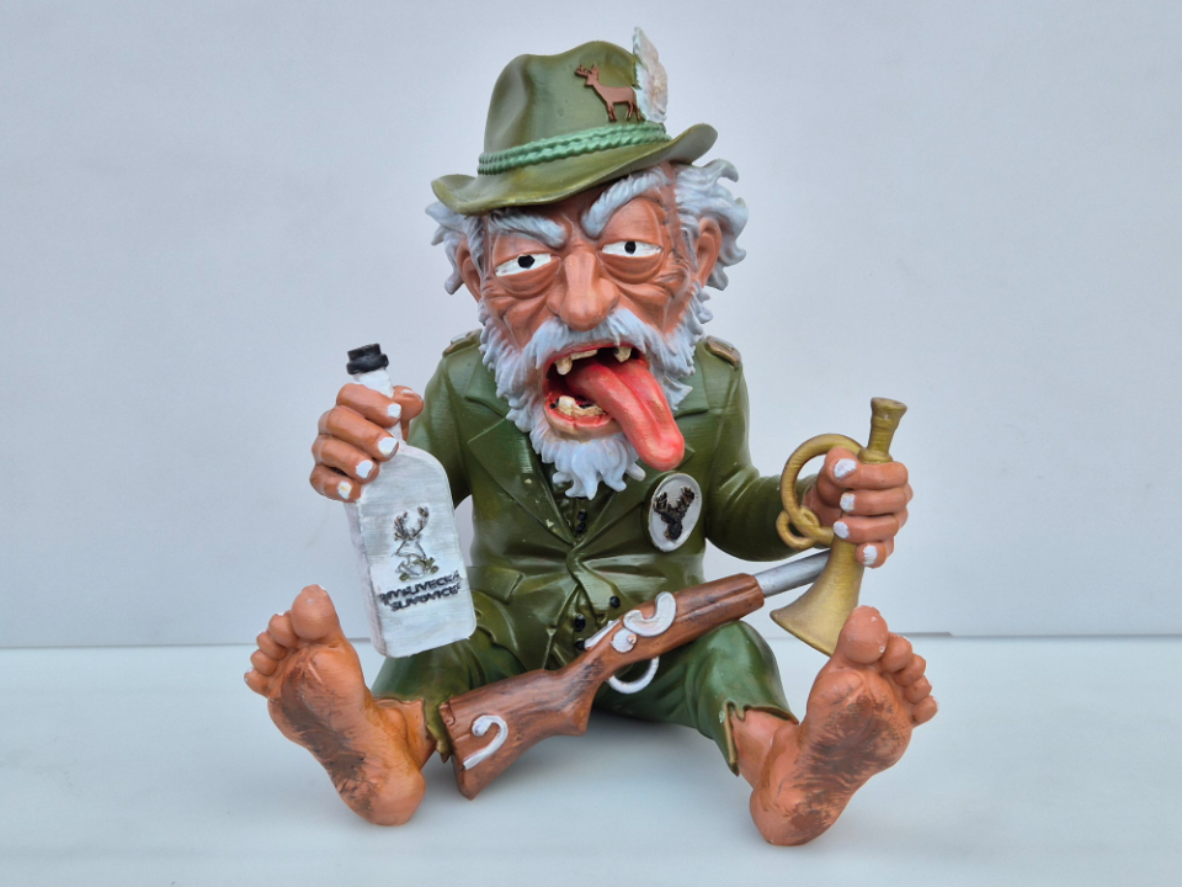 Funny Hunter Gnome / Drunk Forester – Perfect Gift