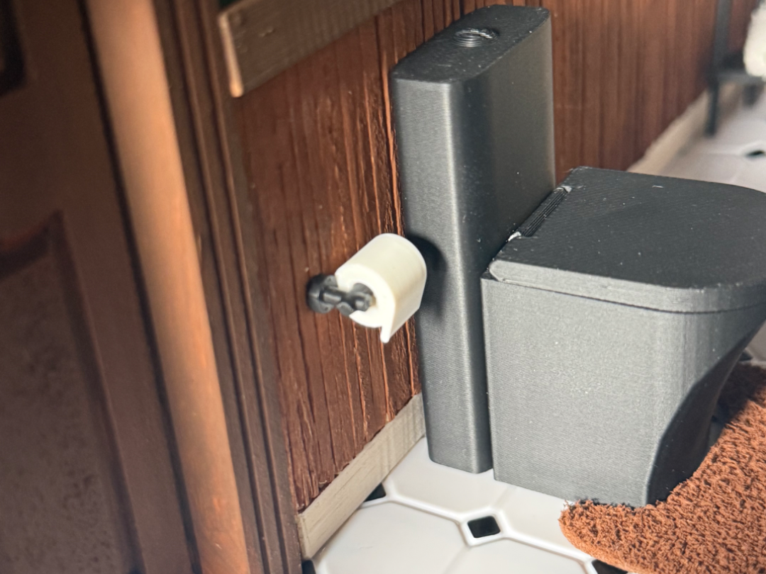 Toilet Paper and Holder 1/12th Scale