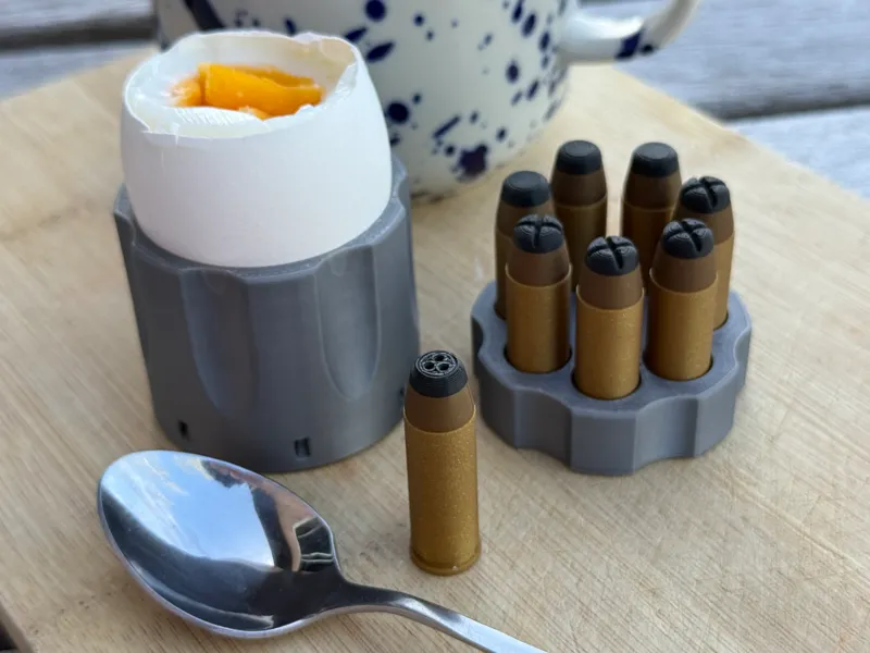.44 Magnum (Eierbecher & Salzstreuer)