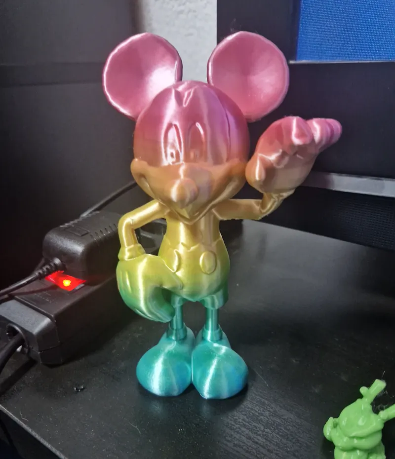 Status Mickey
