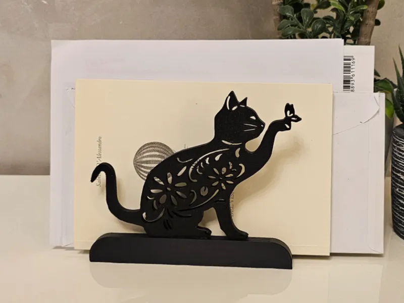 Gatto portalettere