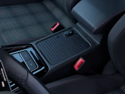 Golf 8 Cupholder Cover
