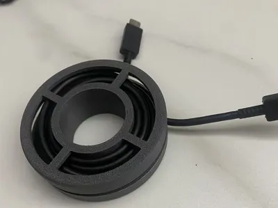 Data cable organizer