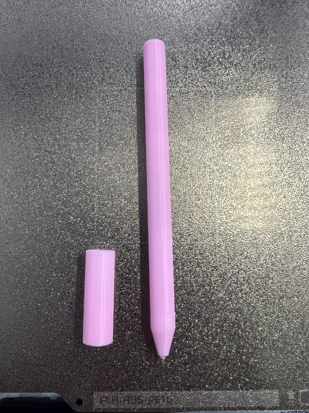 极简风格中性笔杆