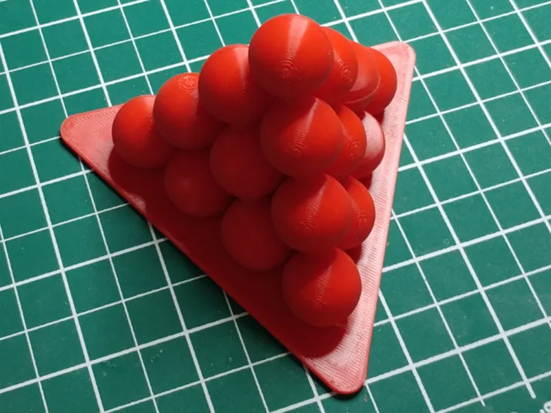 3D Spheres Pyramid Puzzle