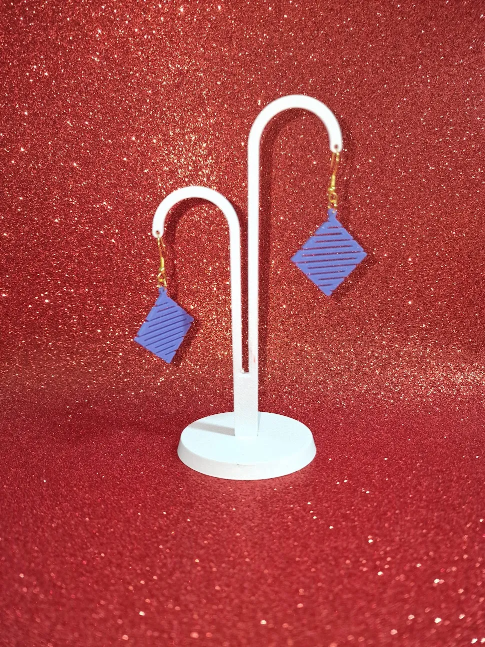 Line square earrings view 3