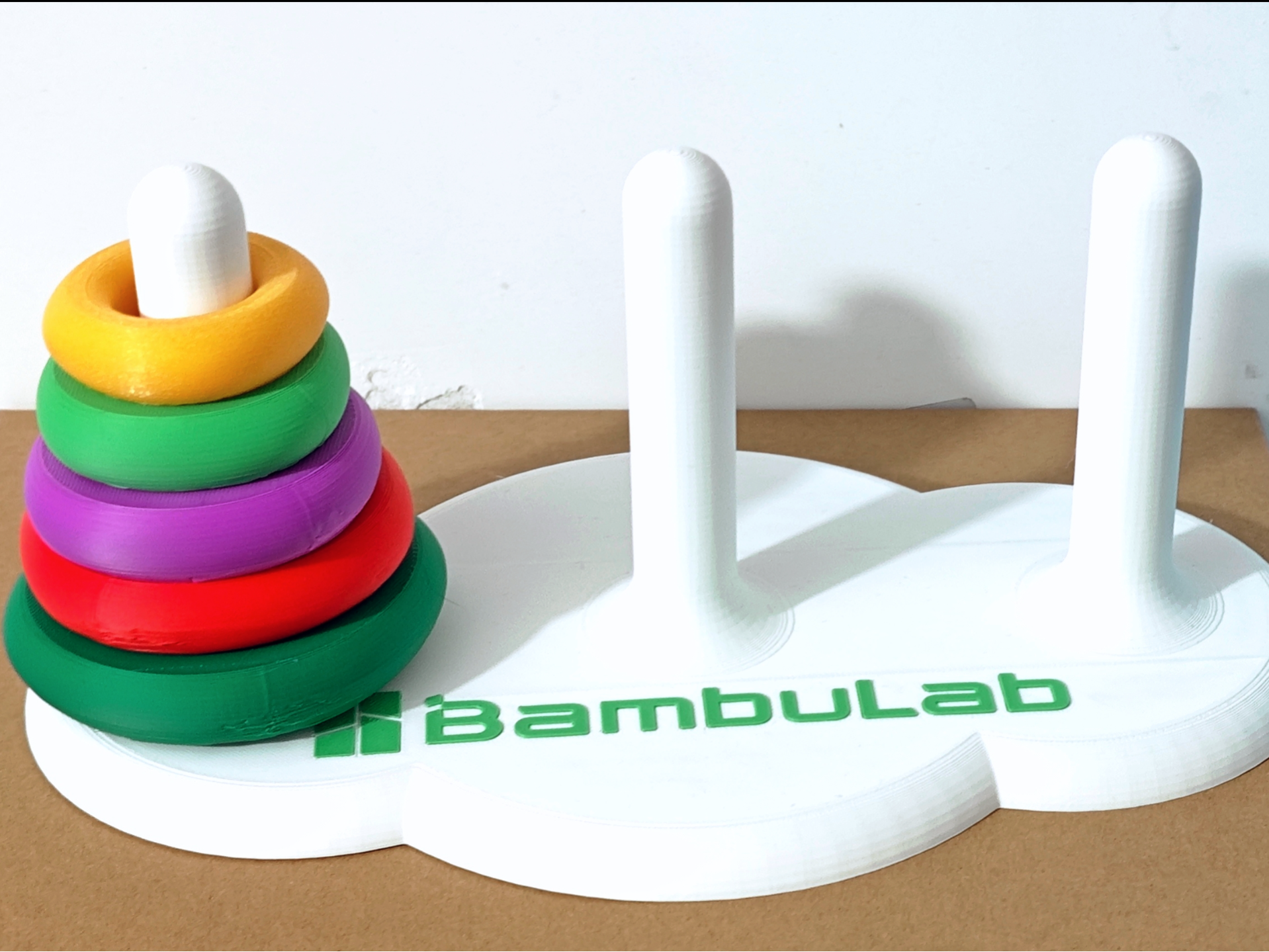 Miniatura 1 do modelo 3D 一个体力与脑力相结合的益智类游戏--6层汉诺塔