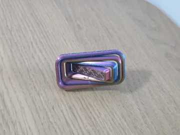 Objeto manipulable: PIP‑Squeaks #09 – FrameWork Spinner (PiP, 30min) — vista de referencia 3
