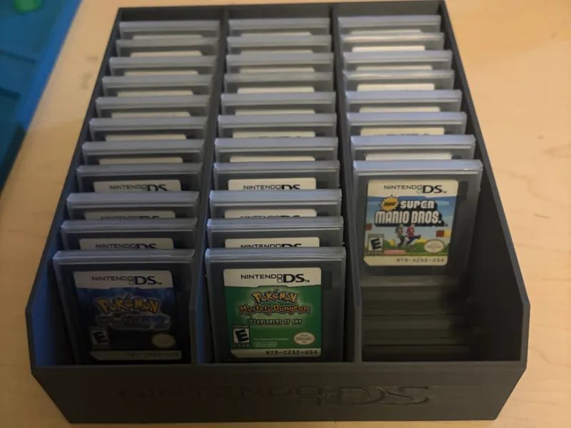 DS Cartirdge Stoarge with protective cases