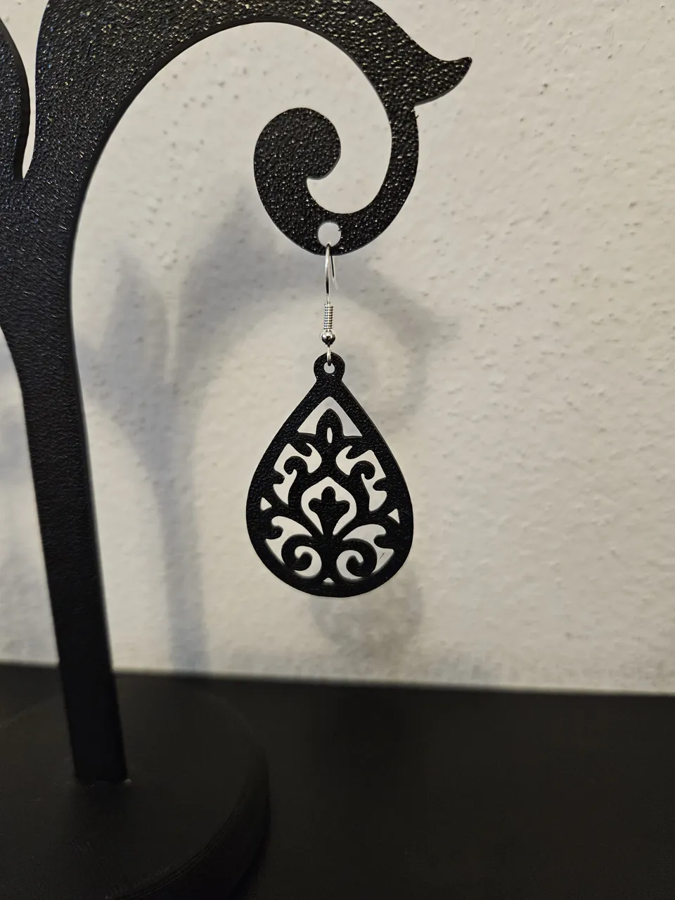 earrings drop 02 view 2