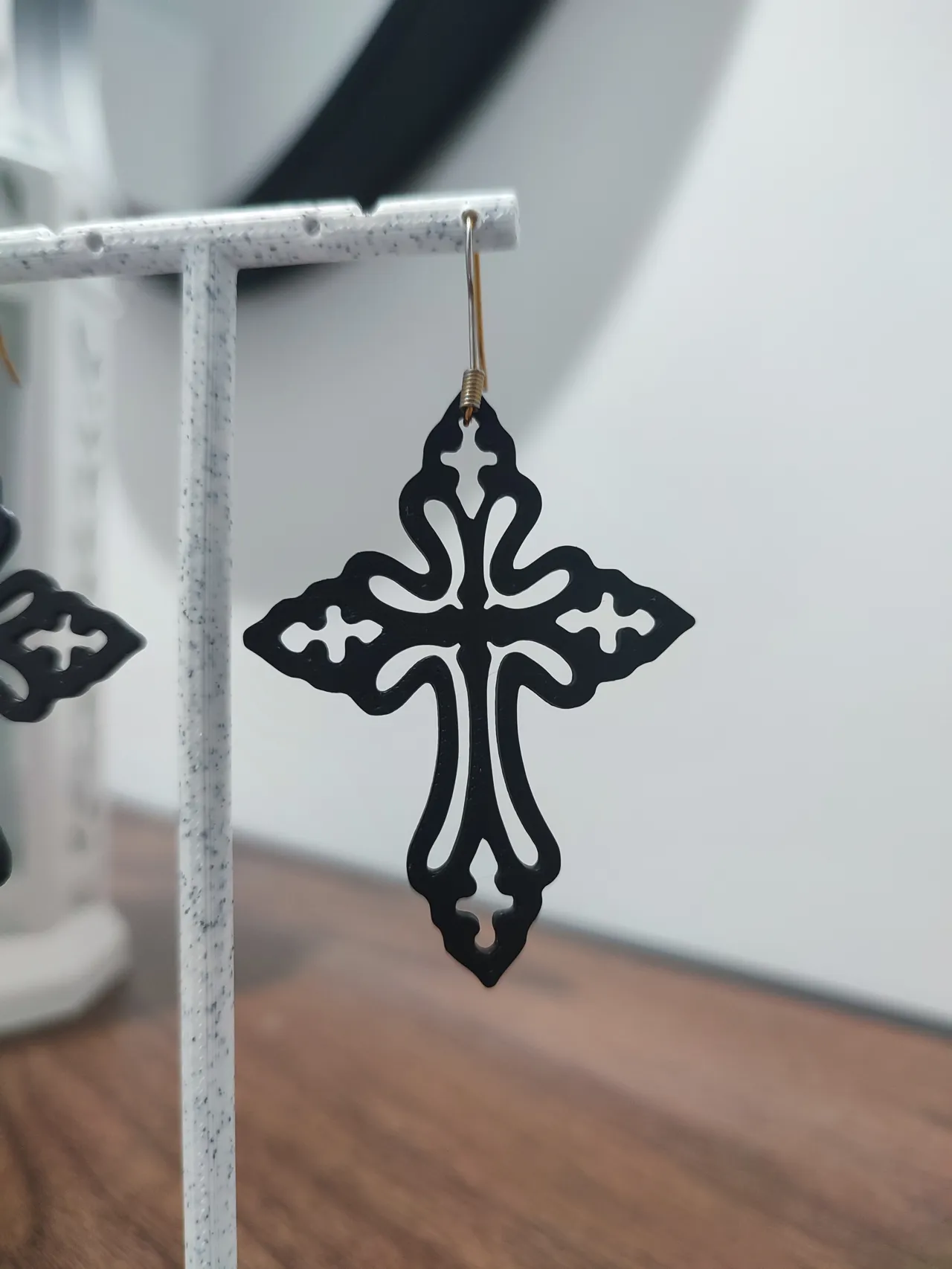 Aretes Reliquia Dark view 3