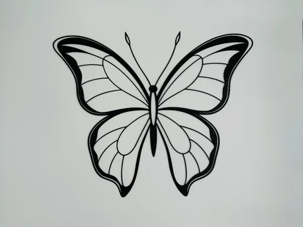 Papillon ajouré mural
