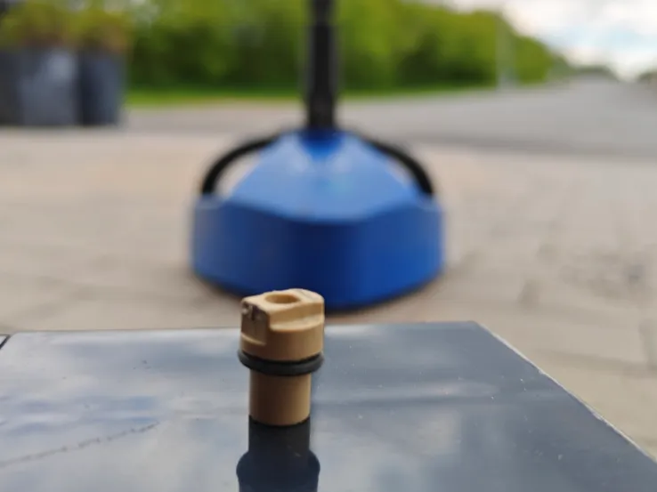 Patio cleaner pressure washer nozzle