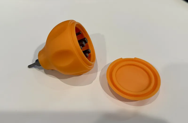 Stubby Hex Bit Driver with Bit Storage