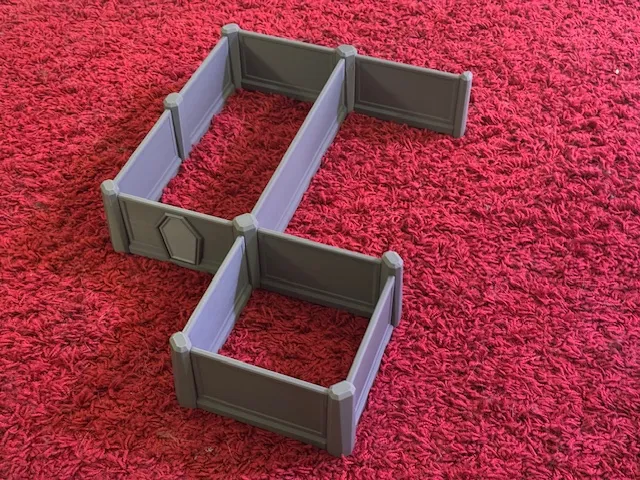 Simple miniatures wargaming wall system