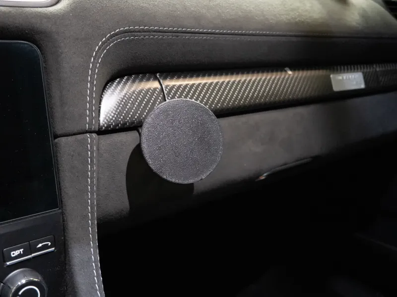 Porsche 991/981/718 MagSafe Phone Mount Improved