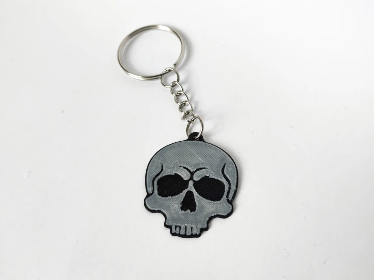 skull - earrings, keychain view 3